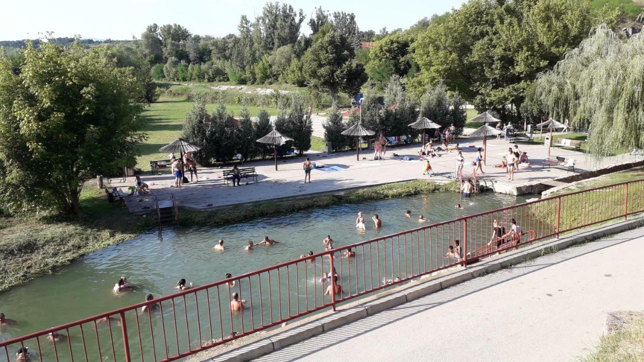 Privatan Smestaj Knjazevac ภายนอก รูปภาพ